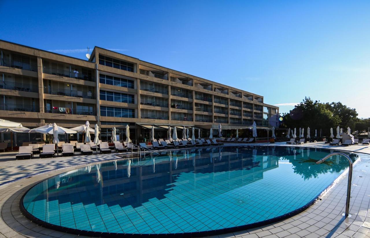 Arena Hotel Medulin Exterior foto