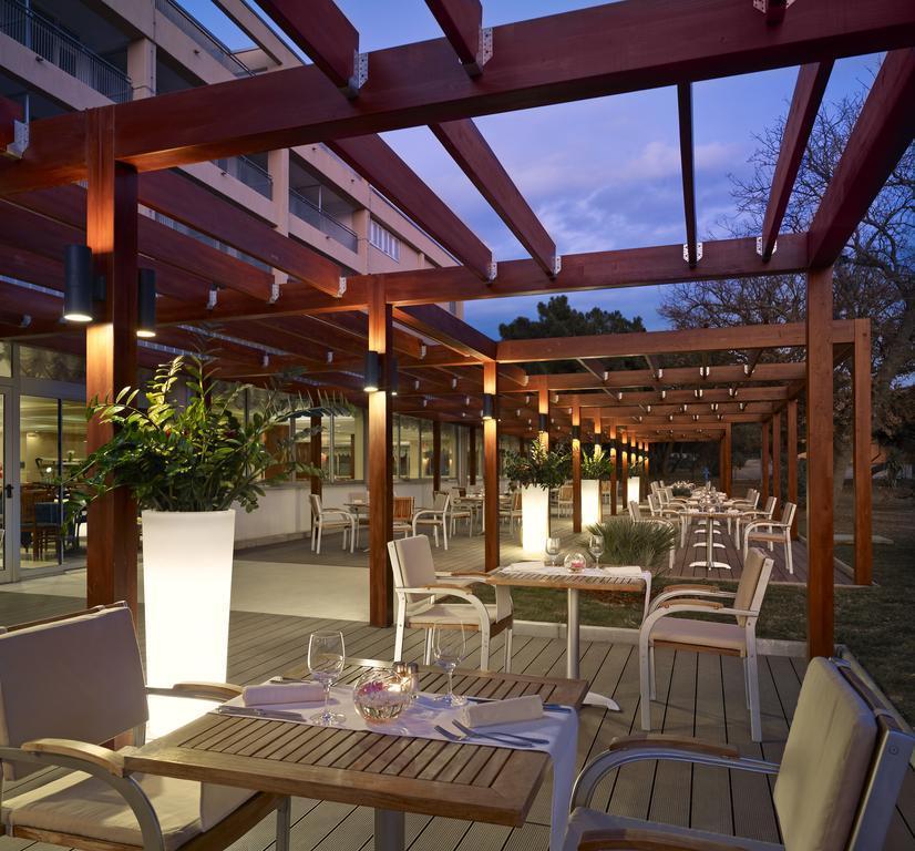 Arena Hotel Medulin Restaurante foto